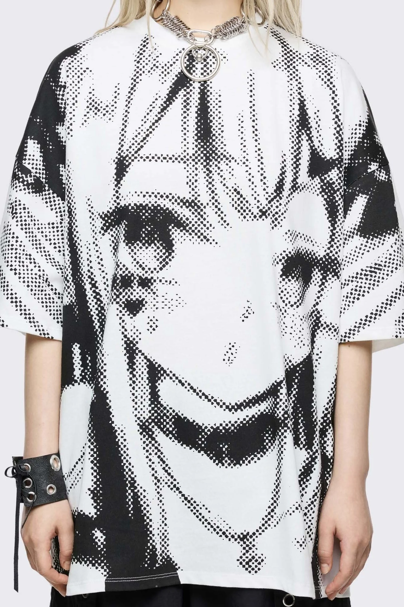 Anime Cutie T-Shirt - Image 3
