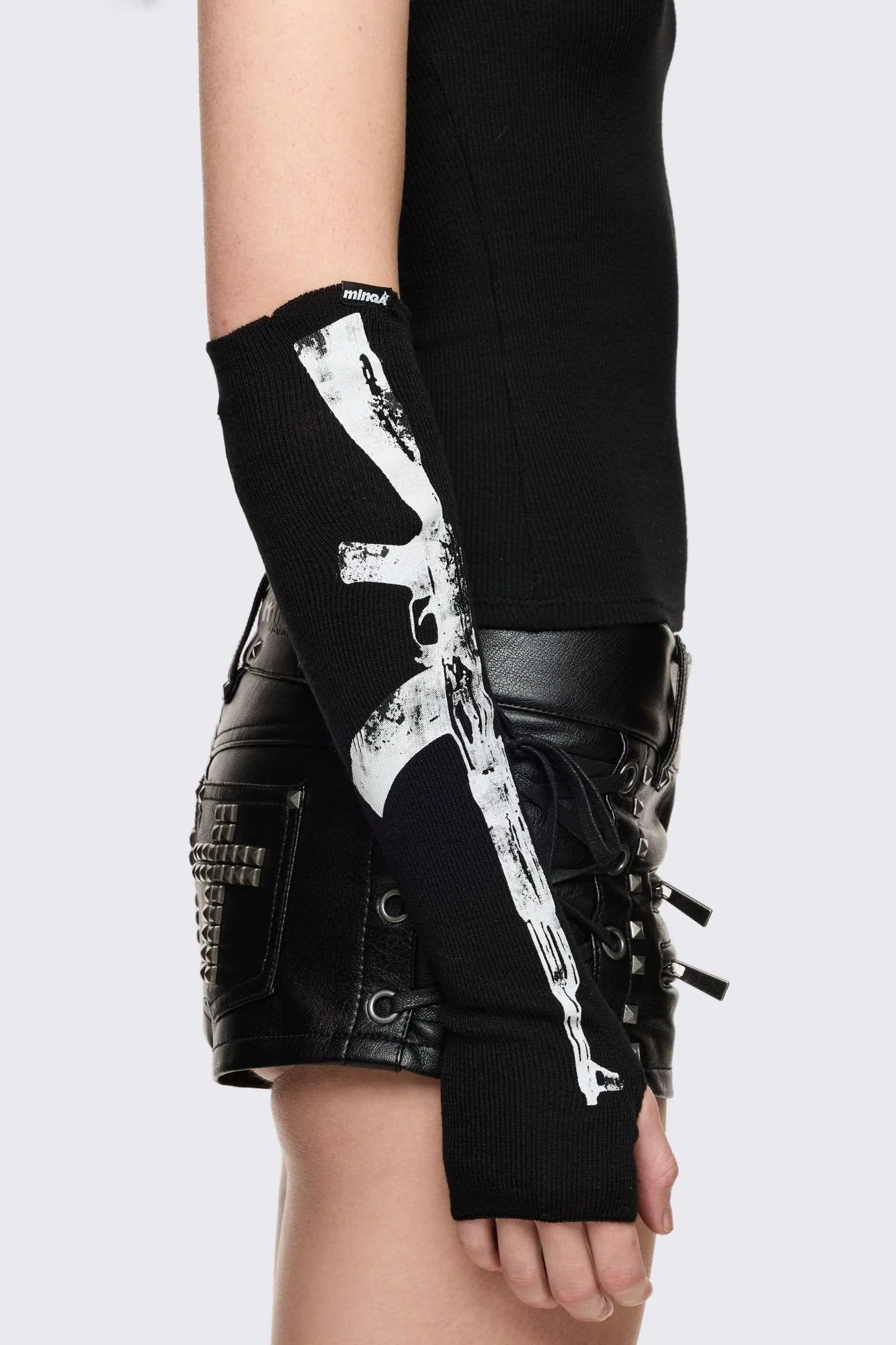 Antagonist Arm Warmers - Image 3