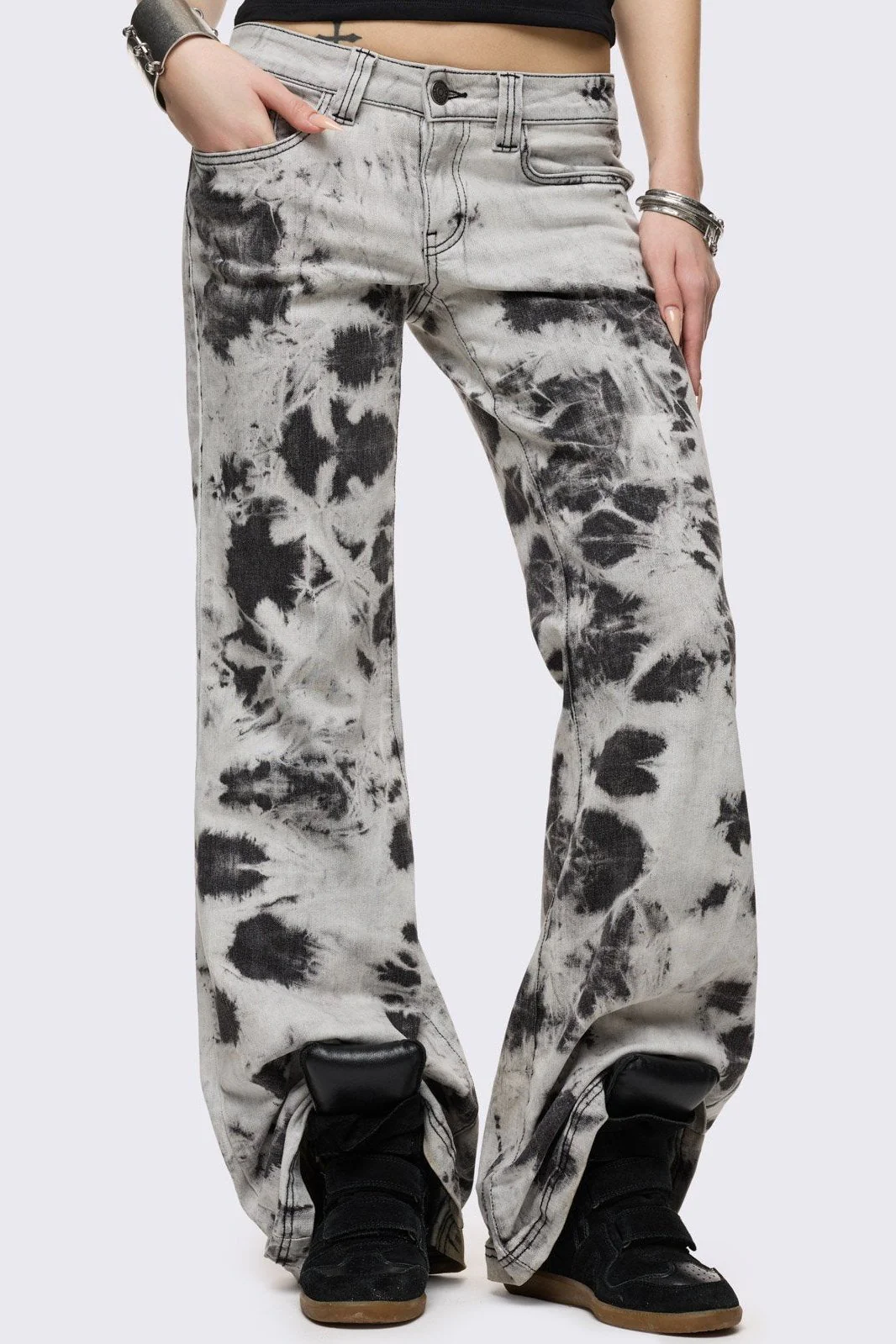Bianca Flared Jeans - Image 3