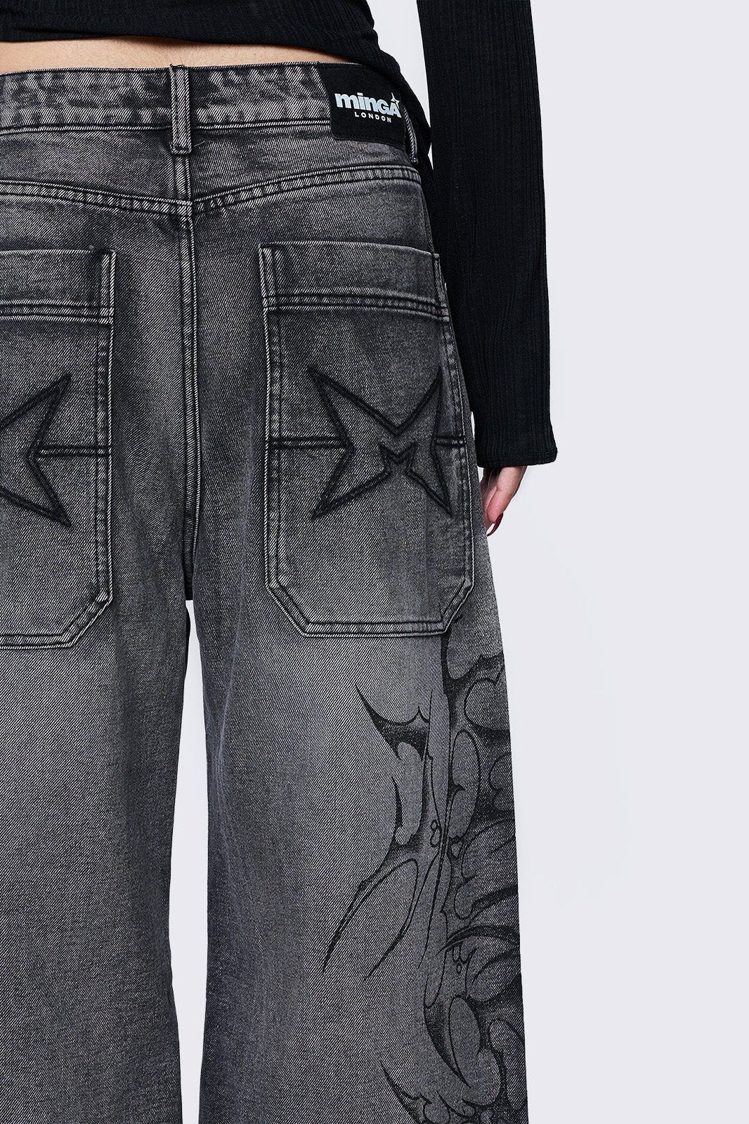 Blaze Grey Graphic Baggy Jeans - Image 4