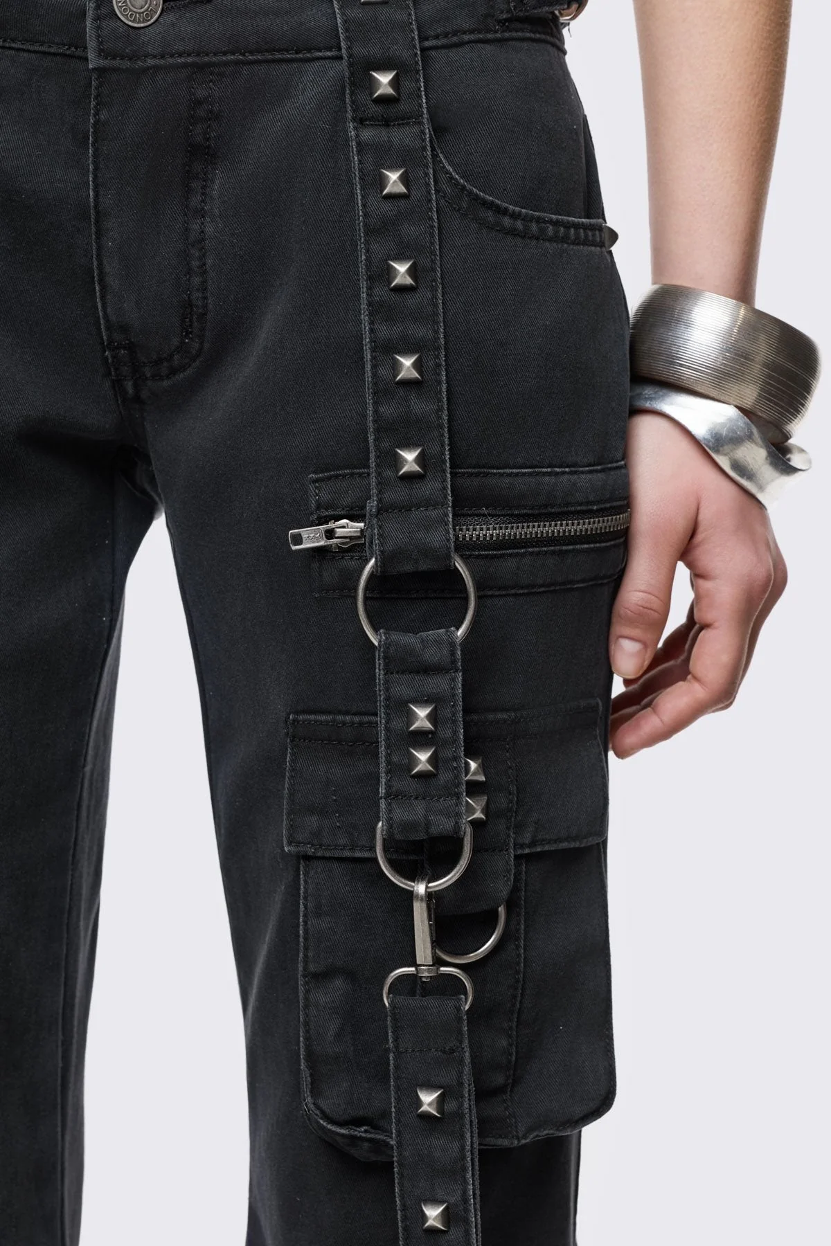 Bruise Flared Jeans - Image 10