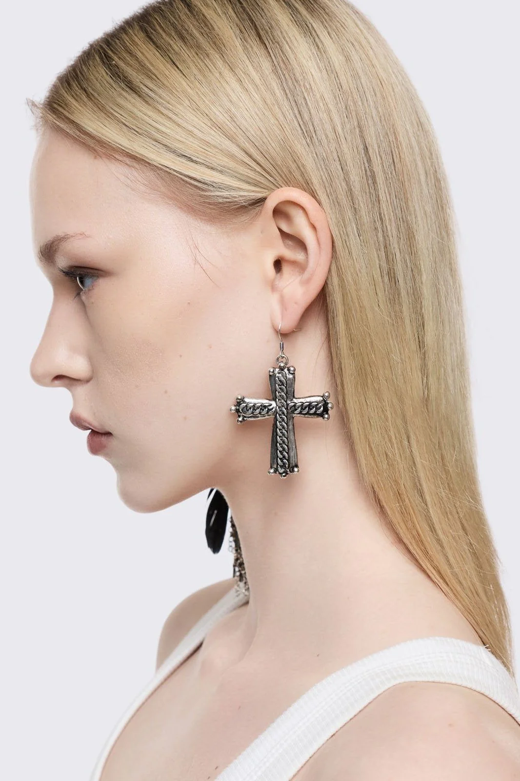 Dark Feathers Earring Set - Image 4