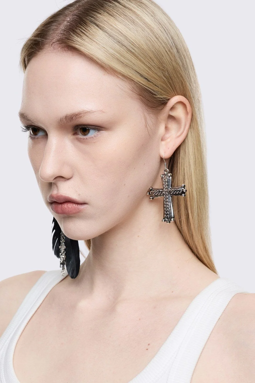 Dark Feathers Earring Set - Image 5