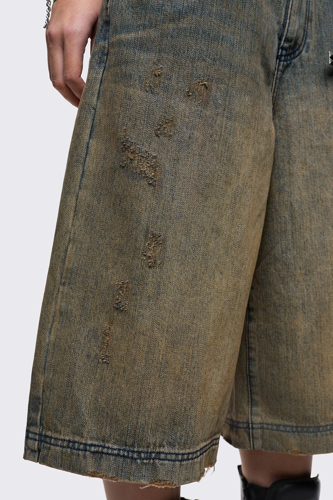 Dust Ombre Washed Jorts - Image 7
