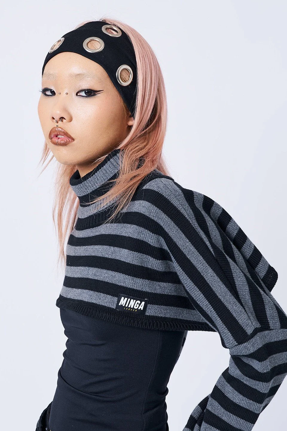 Elektra Black Headband - Image 5