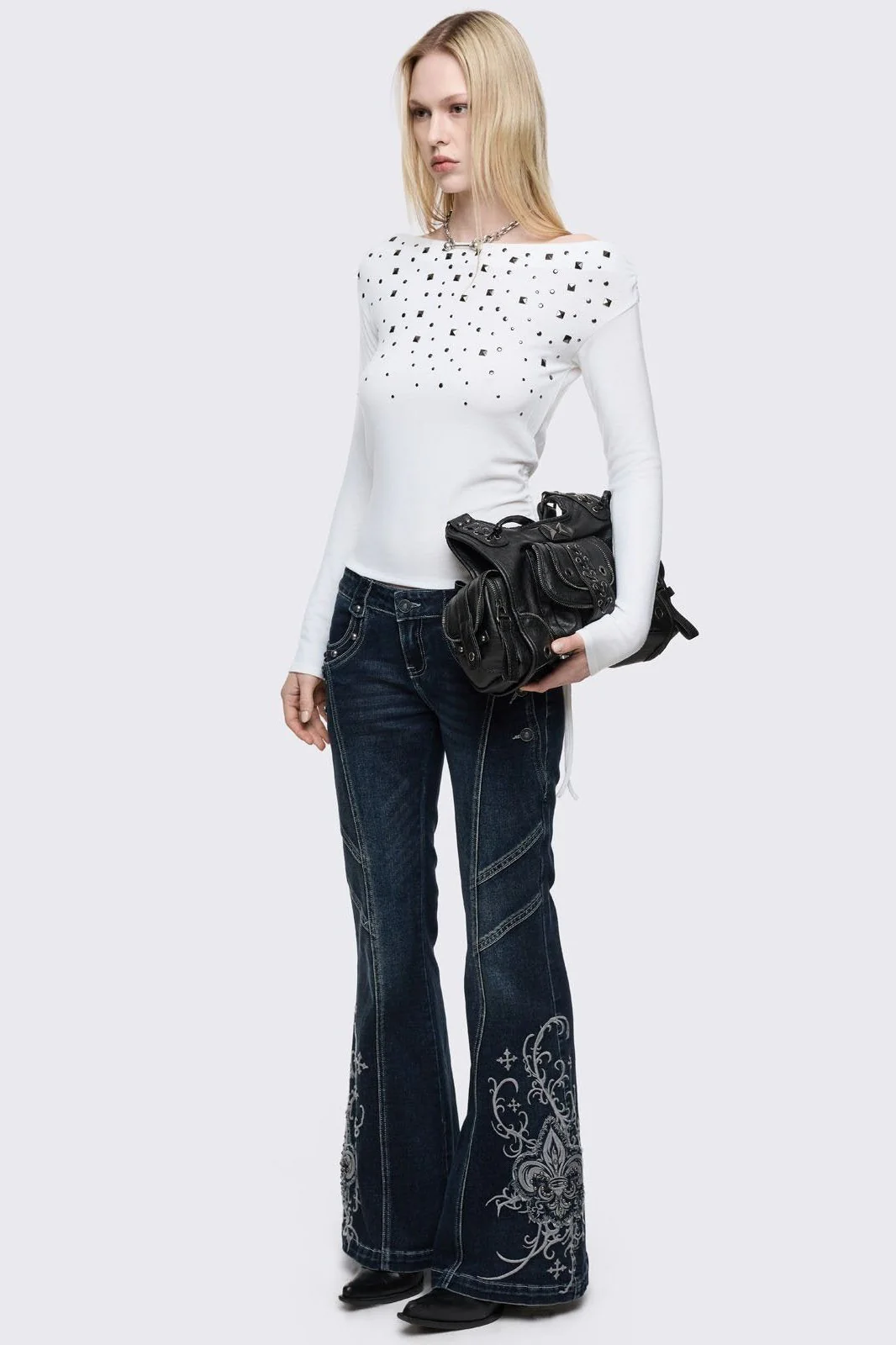 Lis Flared Jeans - Image 6