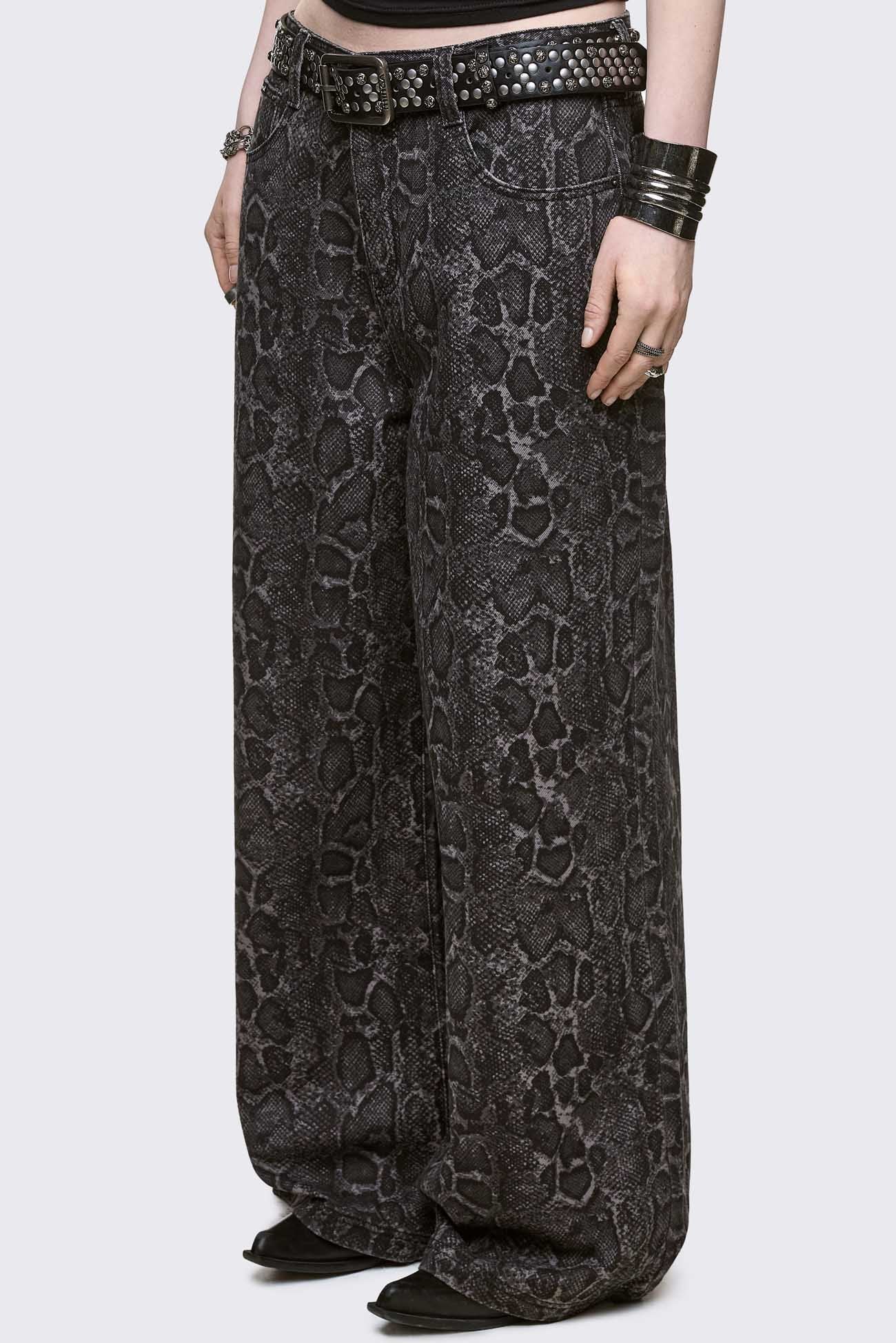 Python Baggy Jeans - Image 3