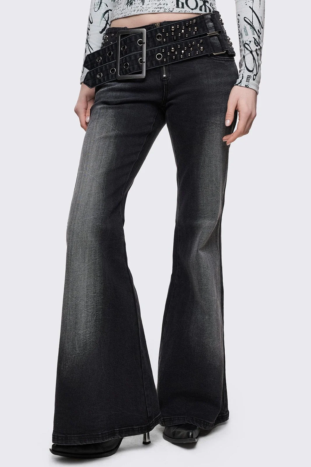 Roxie Belted Flared Jeans - Image 3