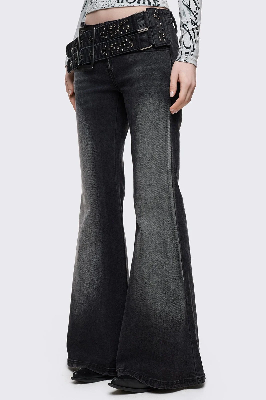 Roxie Belted Flared Jeans - Image 6