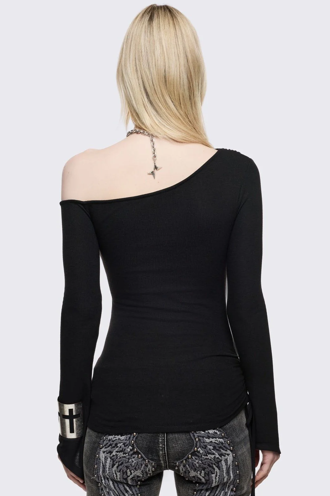Samantha Black Off-Shoulder Top - Image 6